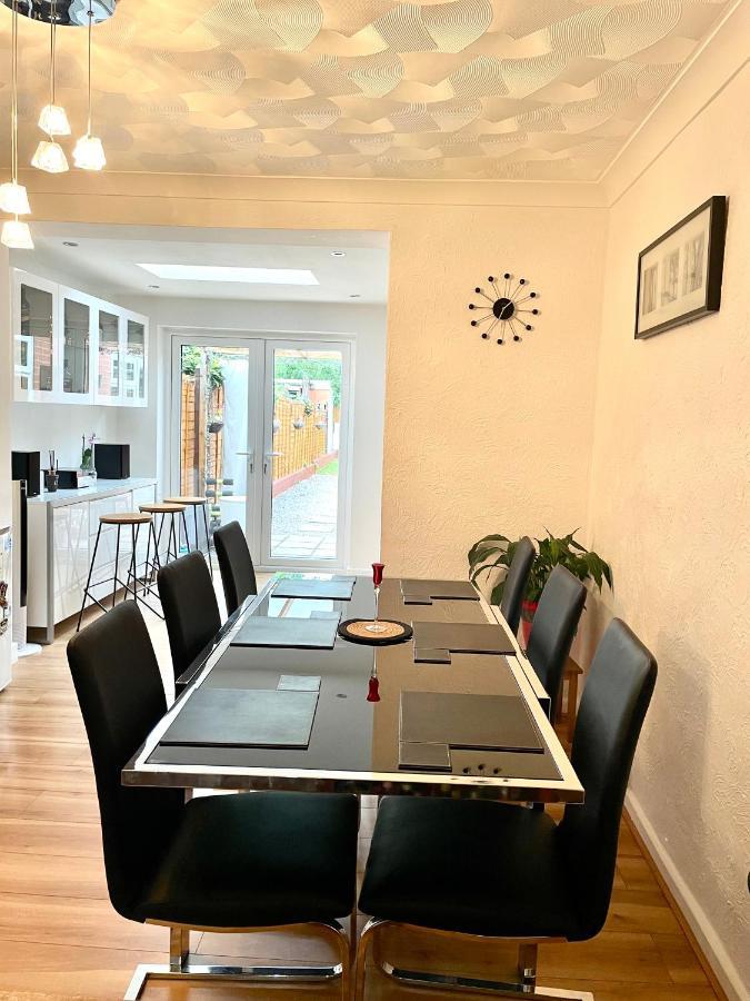 Stunning 1 Bedroom And Double Sofa Bed Near Train Station Southampton Luaran gambar