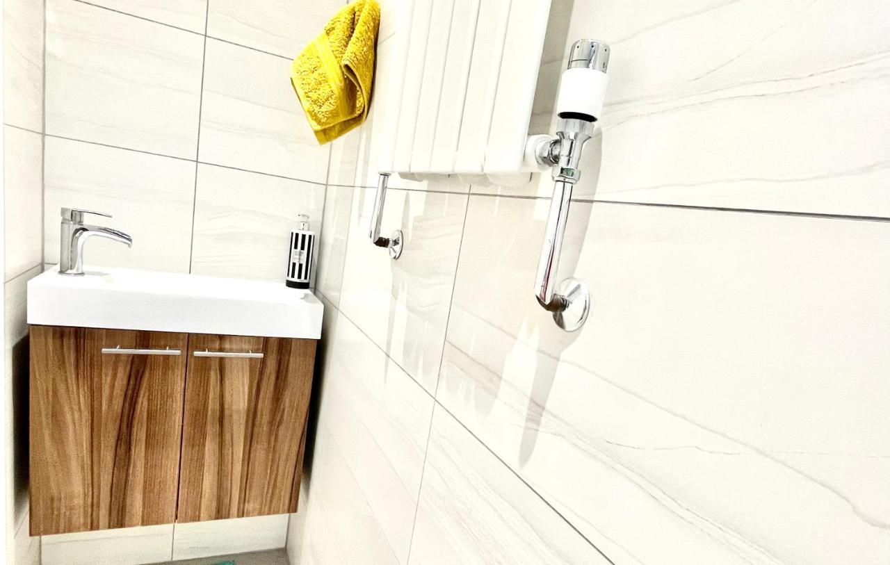 Stunning 1 Bedroom And Double Sofa Bed Near Train Station Southampton Luaran gambar