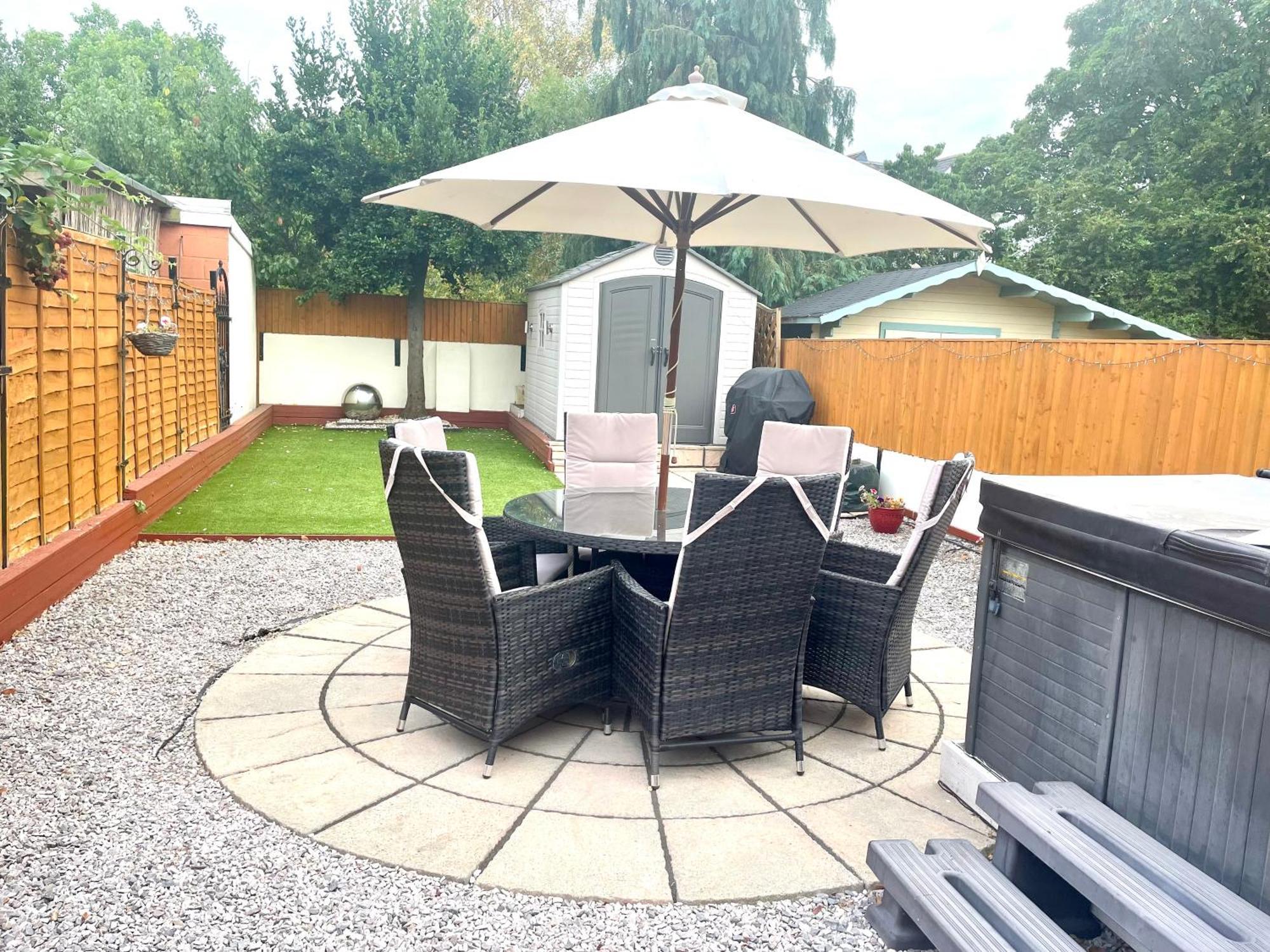 Stunning 1 Bedroom And Double Sofa Bed Near Train Station Southampton Luaran gambar